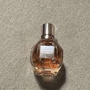 Viktor & Rolf Flowerbomb 1 fl oz EDP